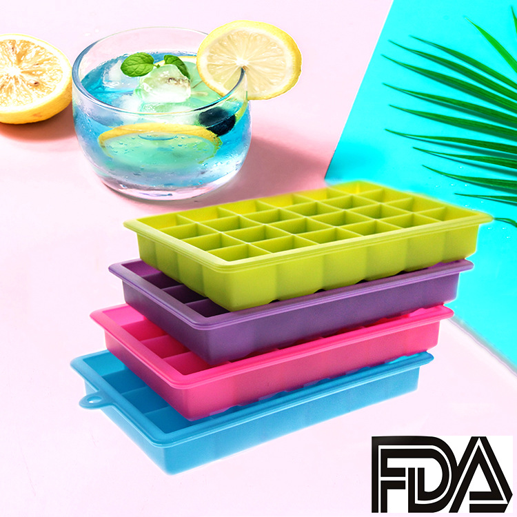 跨境热销食品级24孔方形冰格带盖制冰盒宝宝辅食冰镇果冻冰块模具